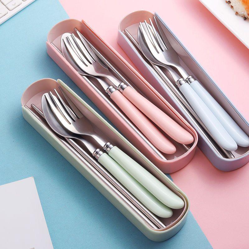 Stoviglie portatili per studen - Weaning Spoon Set recensione e prezzo