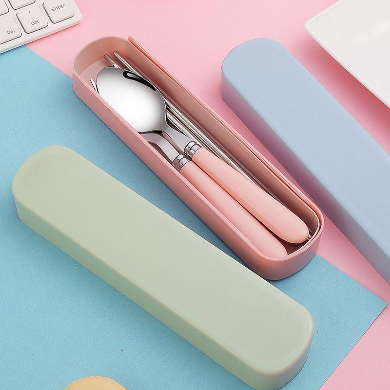 Stoviglie portatili per studen - Weaning Spoon Set recensione e prezzo
